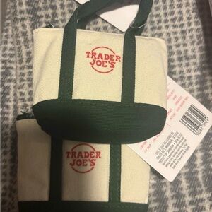 Trader Joe's Green and Cream Tote Bag